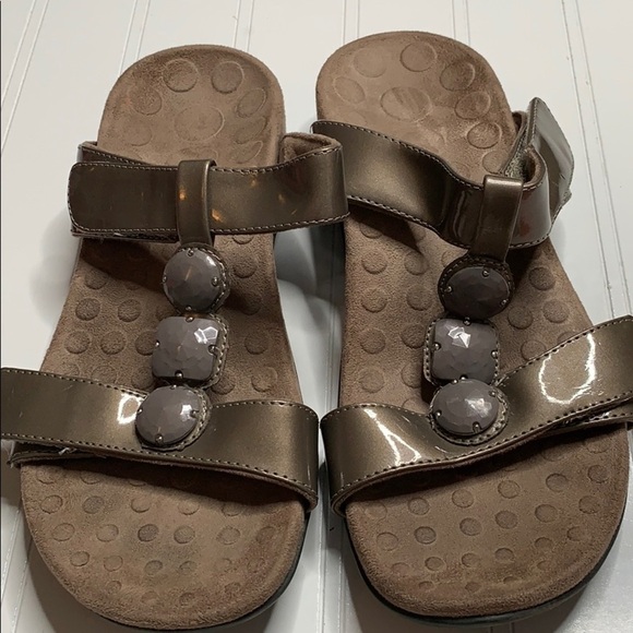 orthaheel Shoes - Orthaheel Vionic  Bany Jeweled Tan Sandal Sz 6. VIO0123